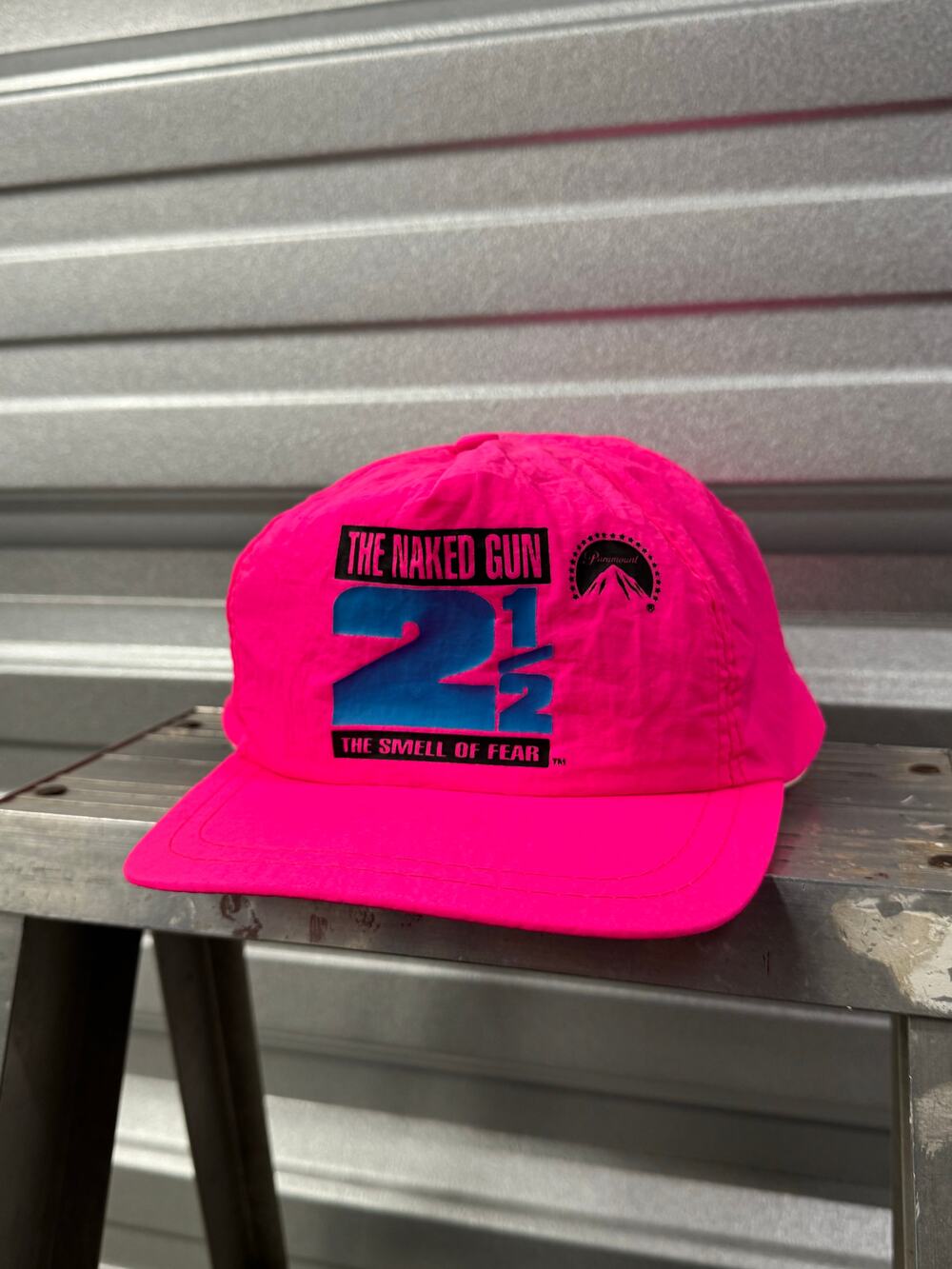Vintage 90s The Naked Gun 2½: The Smell of Fear Promotional Nylon Snapback Hat
